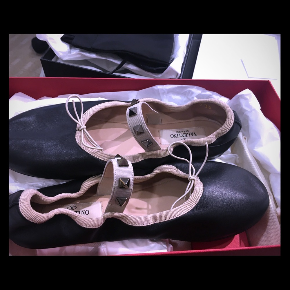 Valentino Rockstud leather ballerina flat